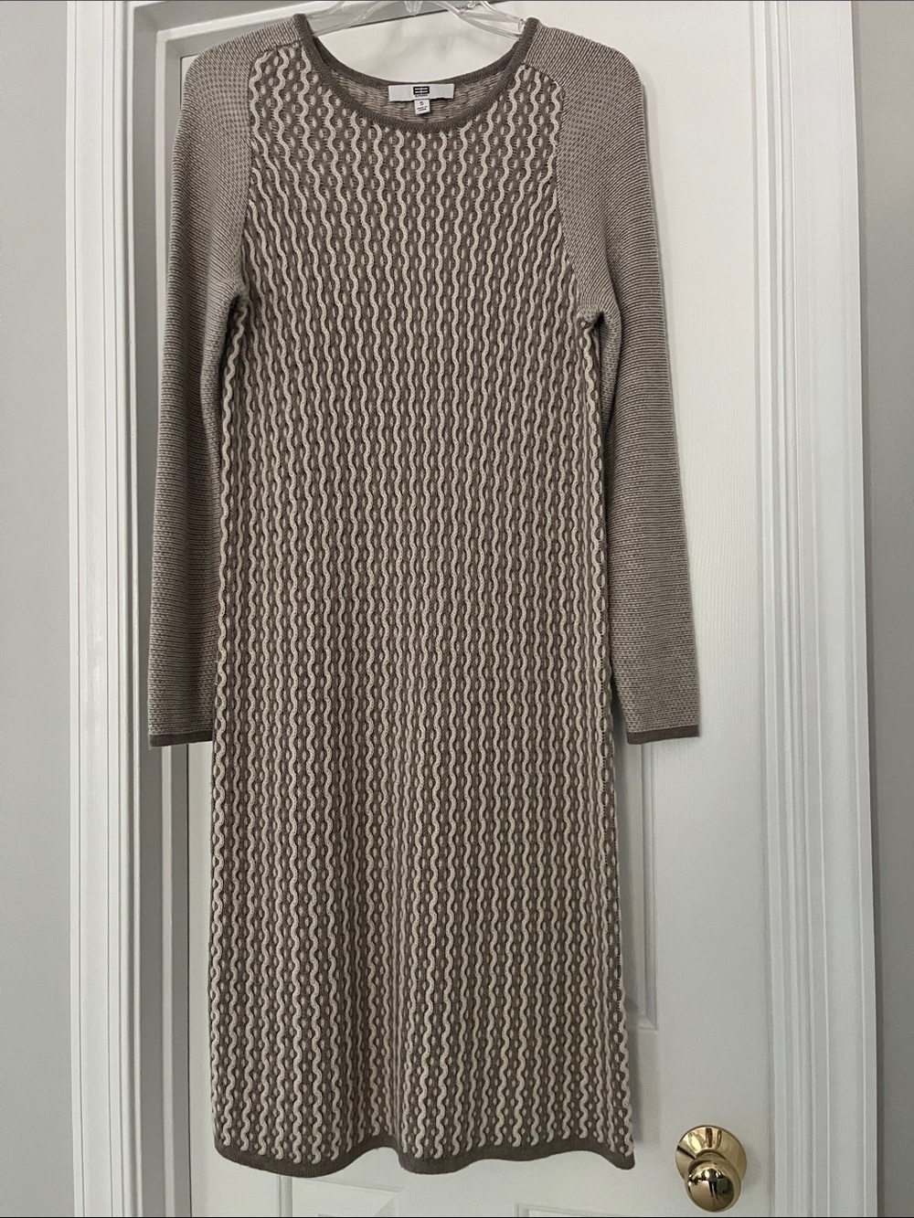 Etcetera Women’s Knit Long-Sleeve Sweater Dress size S taupe and beige